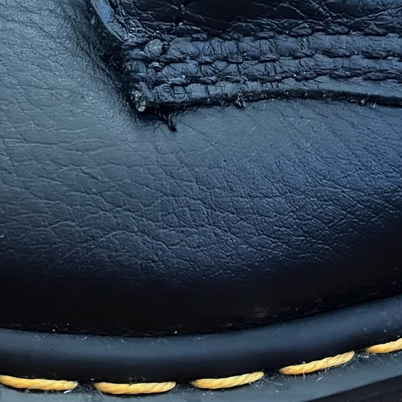 1460 Women’s Pascal Virginia Leather Doc Marten boots - Picture 4 of 7